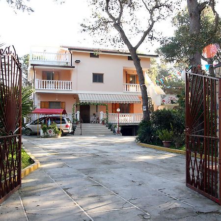 Villa Robinia マッサフラ 部屋 写真