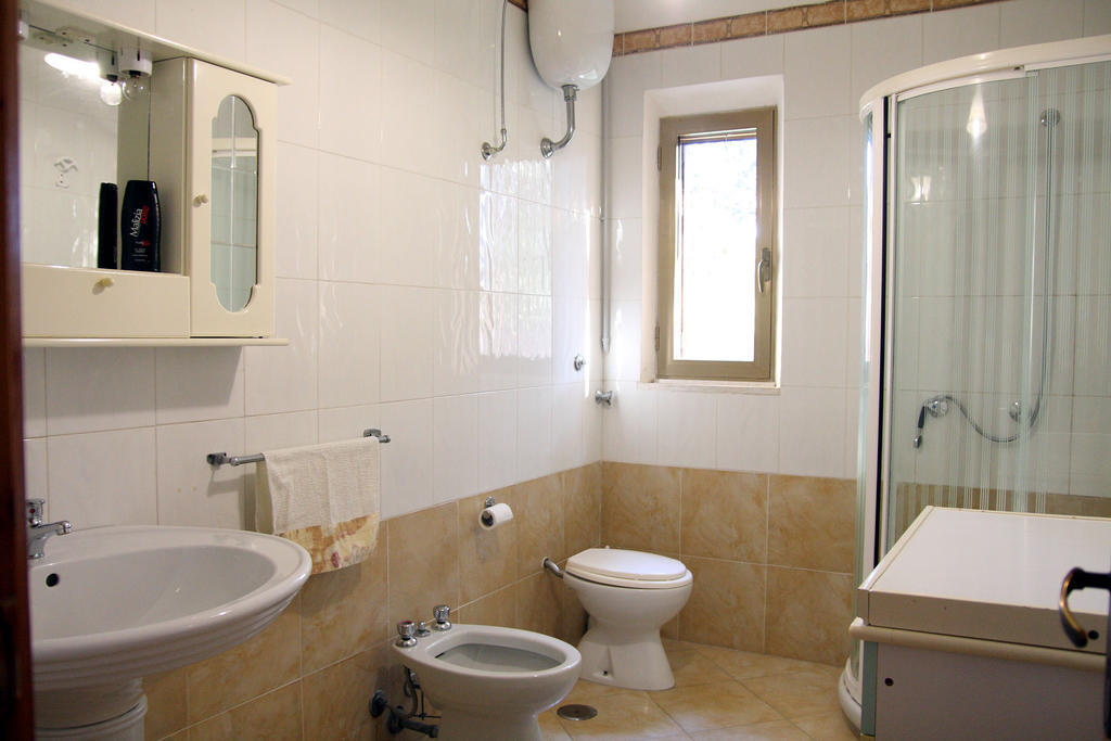 Villa Robinia マッサフラ 部屋 写真